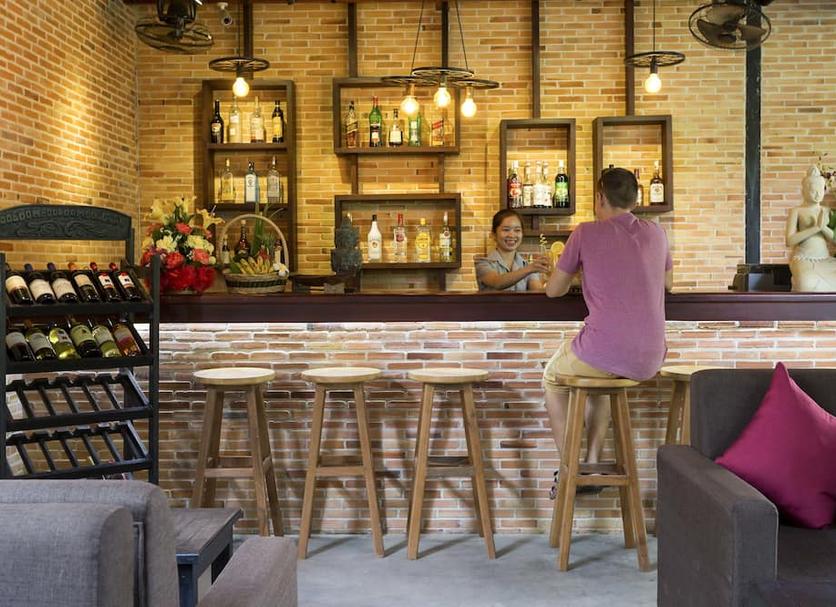 Bar Photo