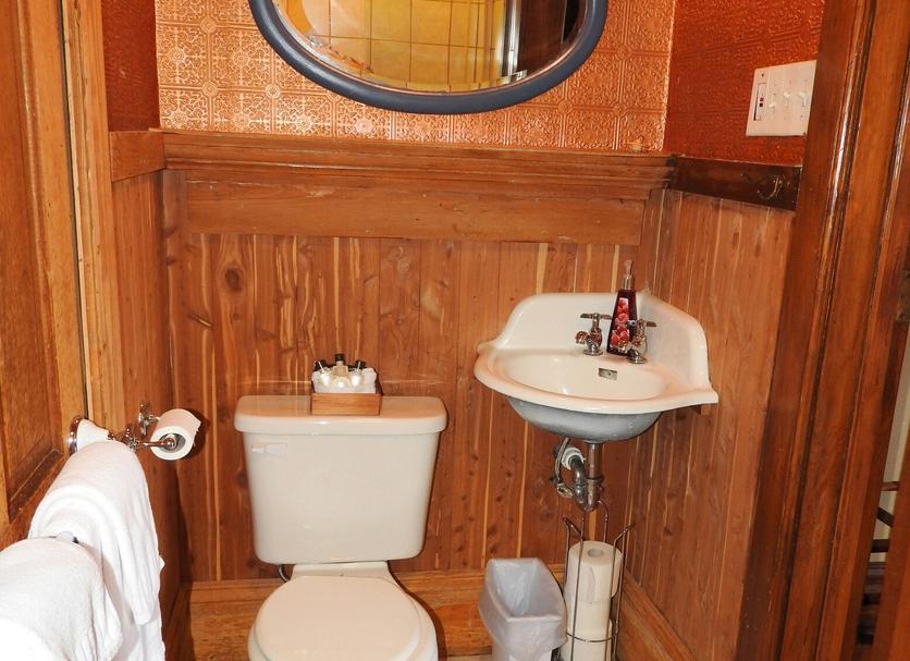Bathroom Photo