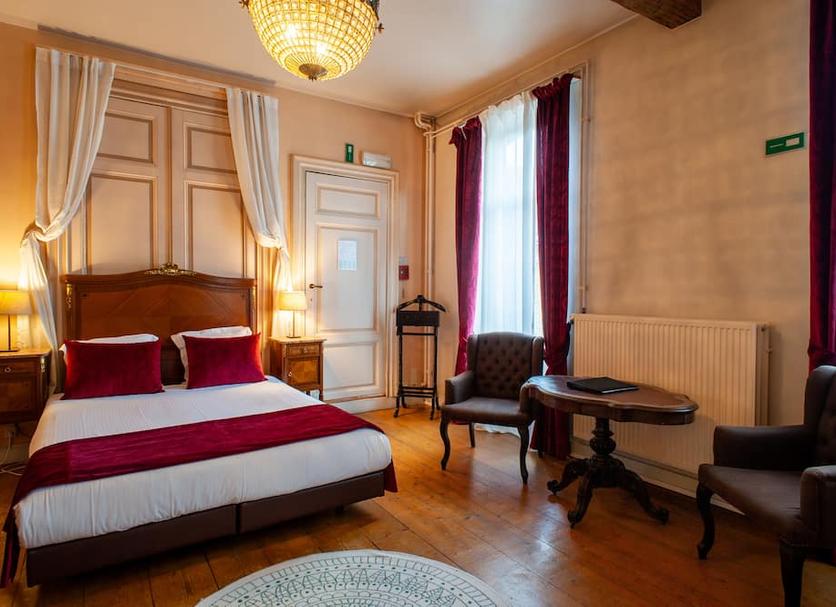 Bedroom Photo