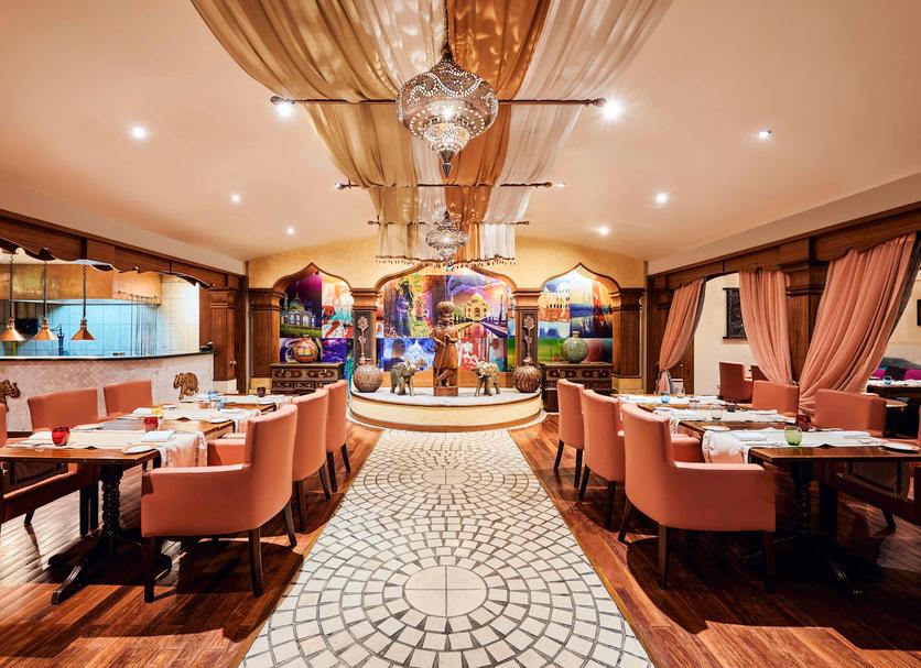 Restaurant Photo