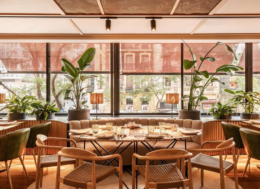Restaurant Photo