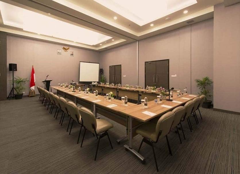 Conference room Photo