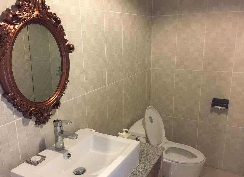 Bathroom Photo