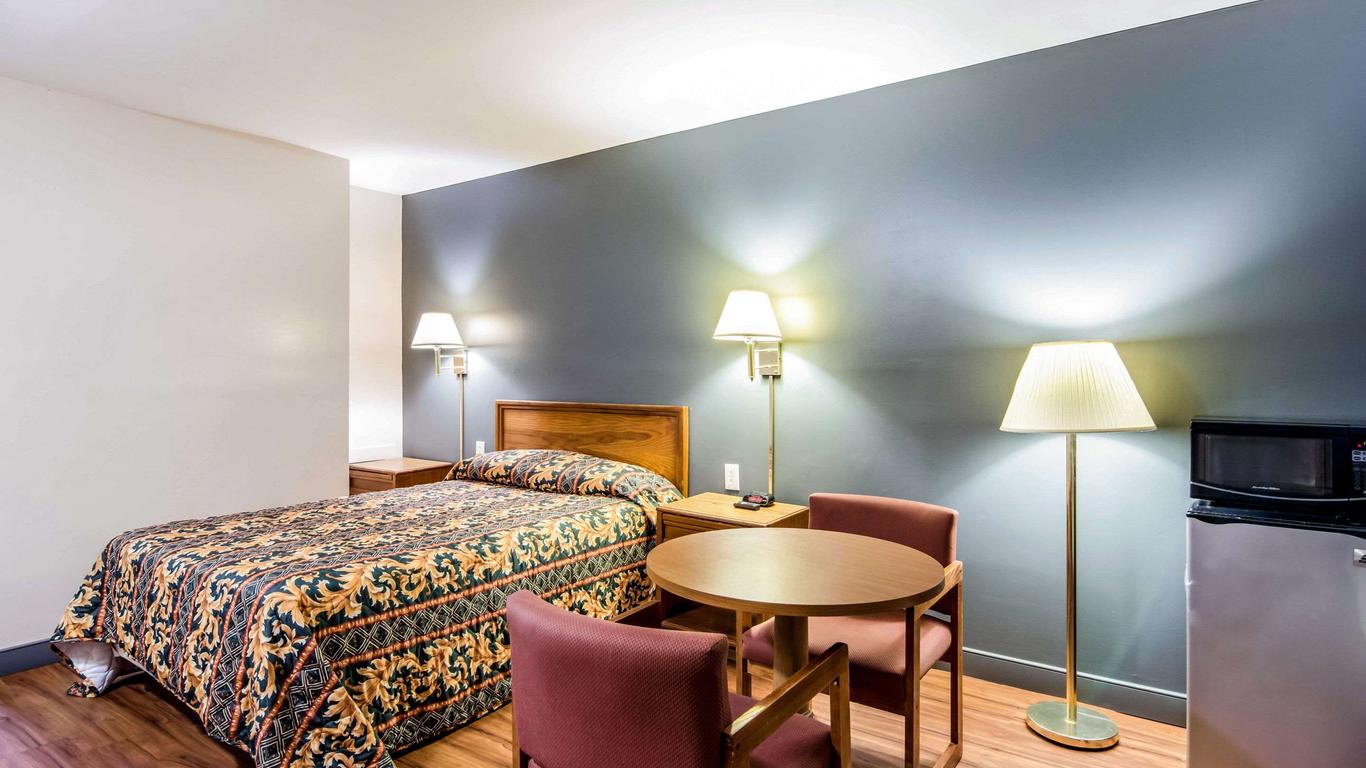 Rodeway Inn Richmond South