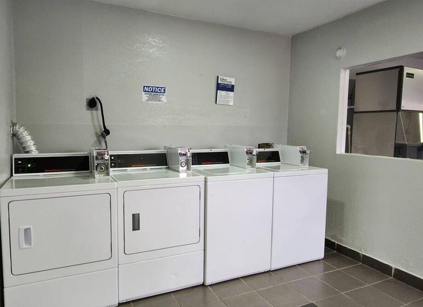 Laundry facility Photo