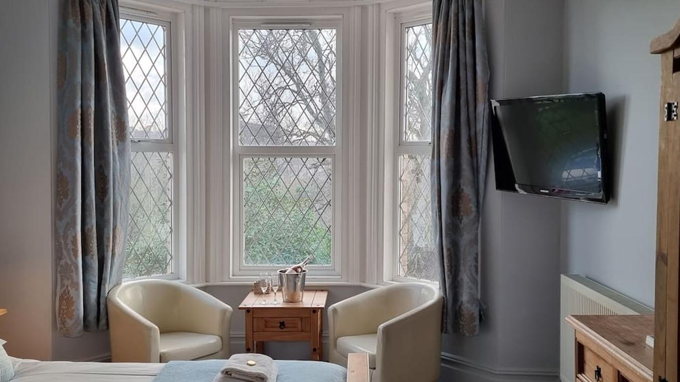 Rowcroft Lodge
