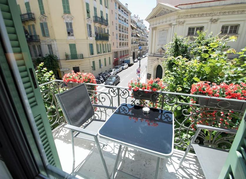 Balcony Photo