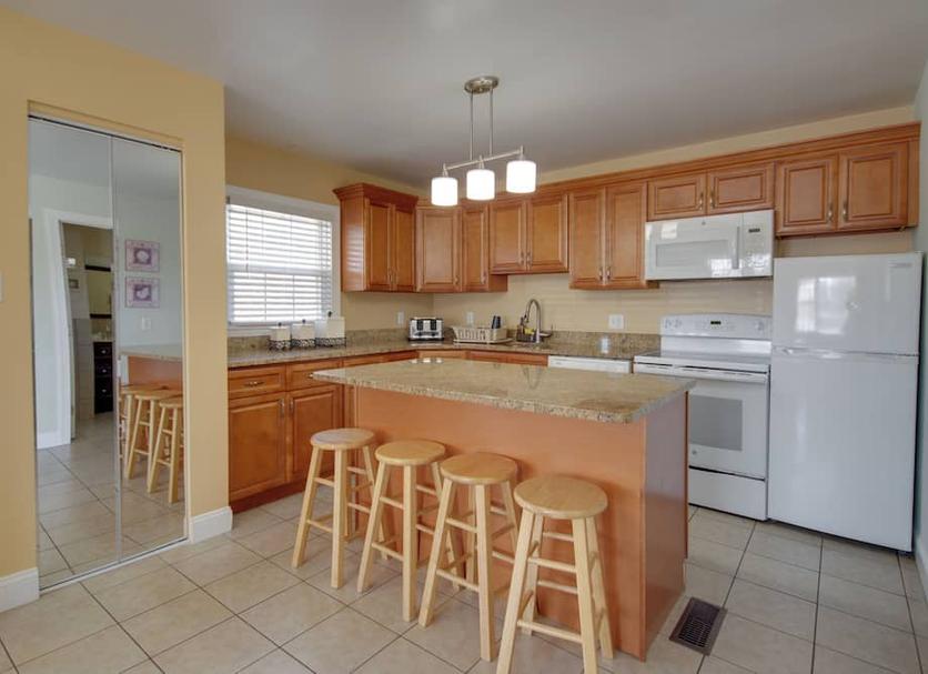 Kitchen Photo
