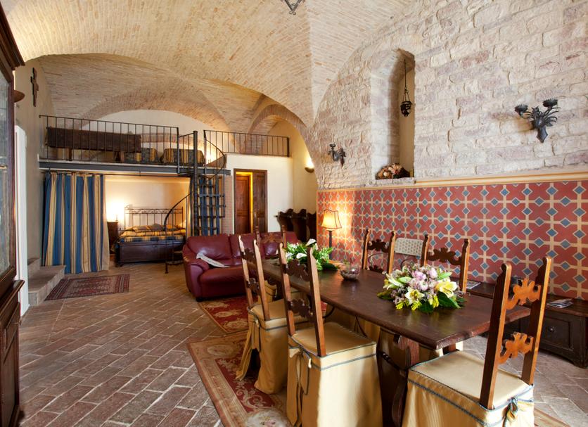Dining room Photo