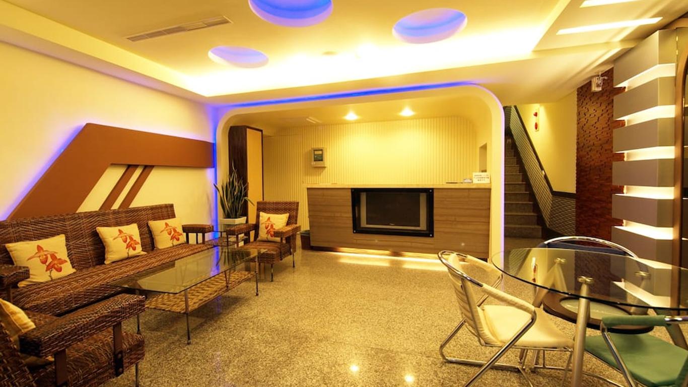 Ibiza Inn Kenting II