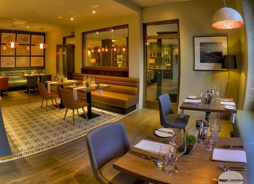 Restaurant Photo
