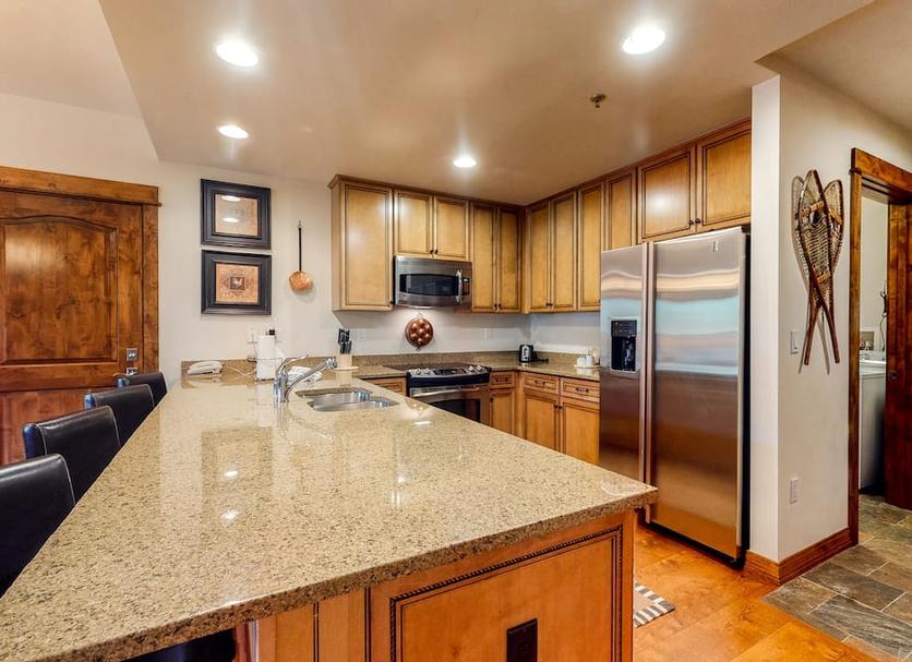 Kitchen Photo