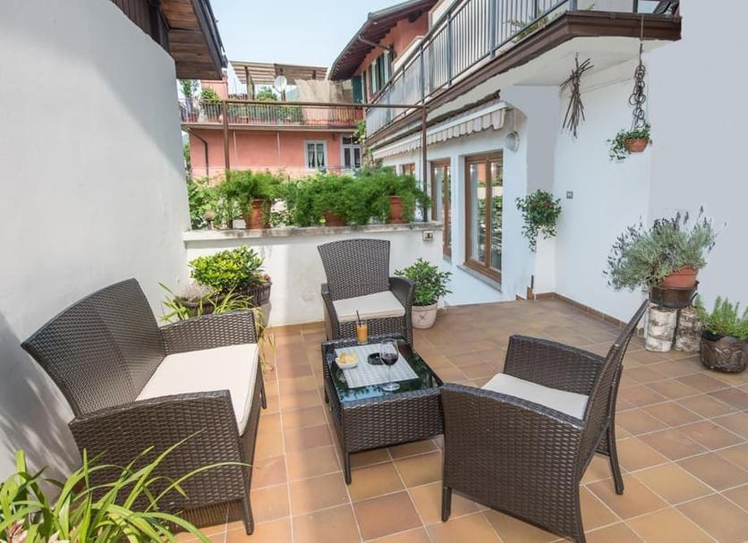 Balcony Photo