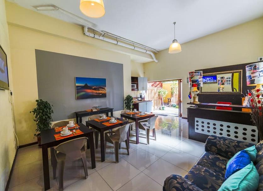 Dining room Photo