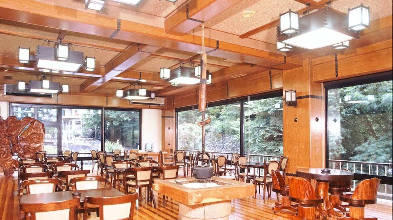 Takaragawa Onsen Osenkaku