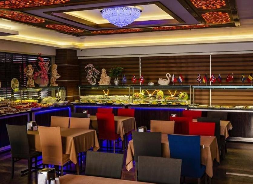 Restaurant Photo