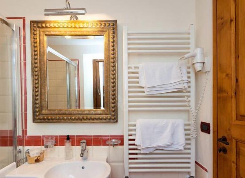 Bathroom Photo