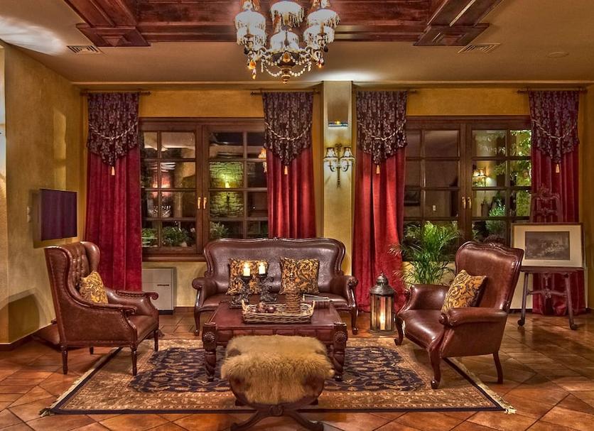 Lounge Photo