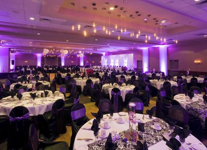 Banquet hall Photo