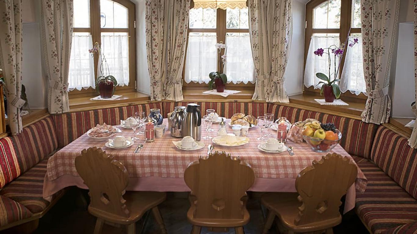 Hotel Waldheim Belvedere