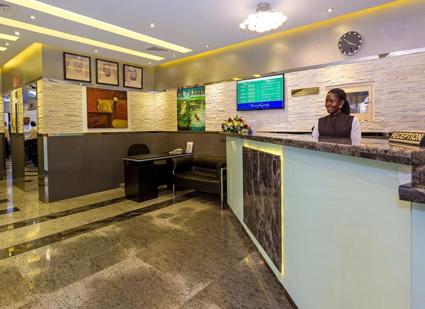Front desk Photo
