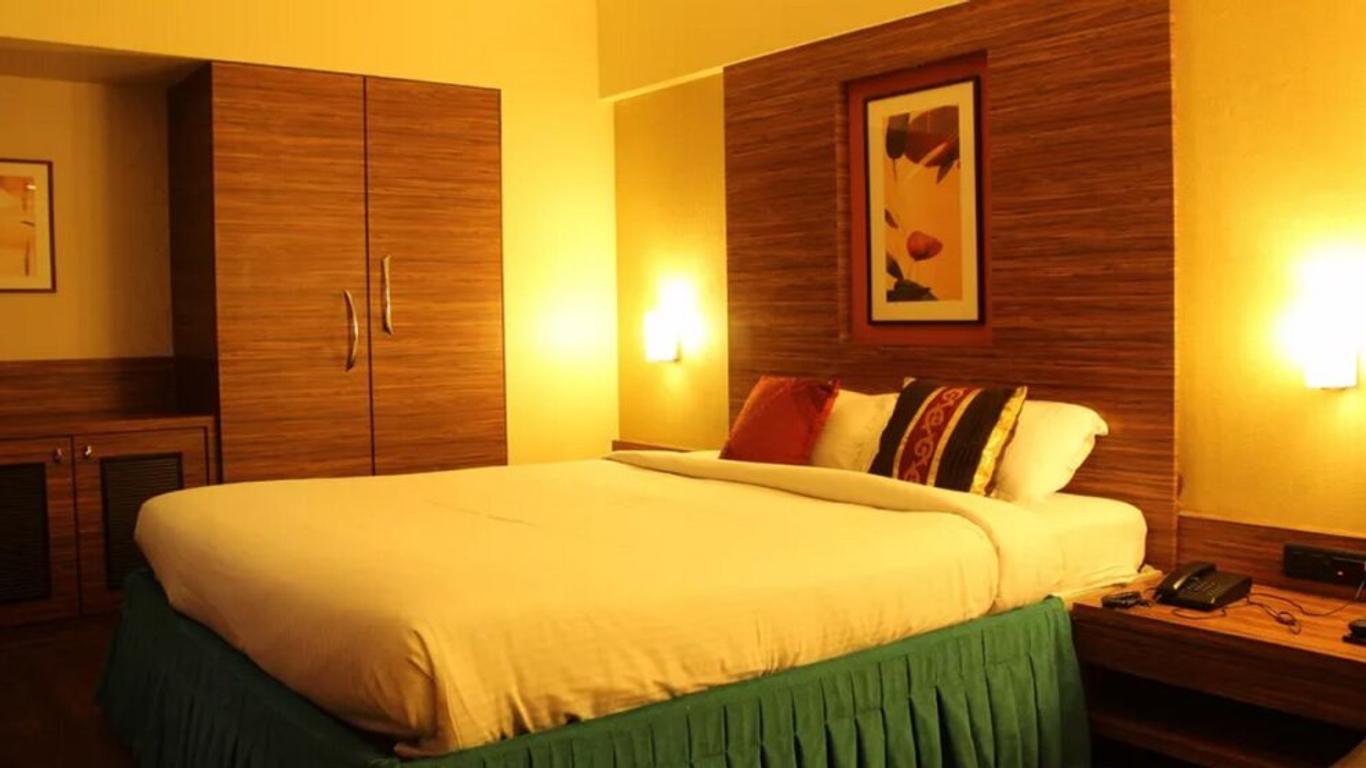 Privilege Inn