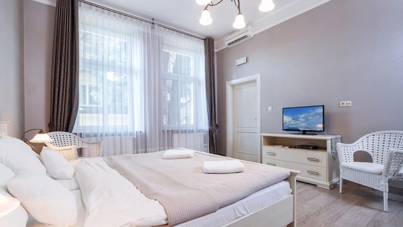 Elegant Apartments