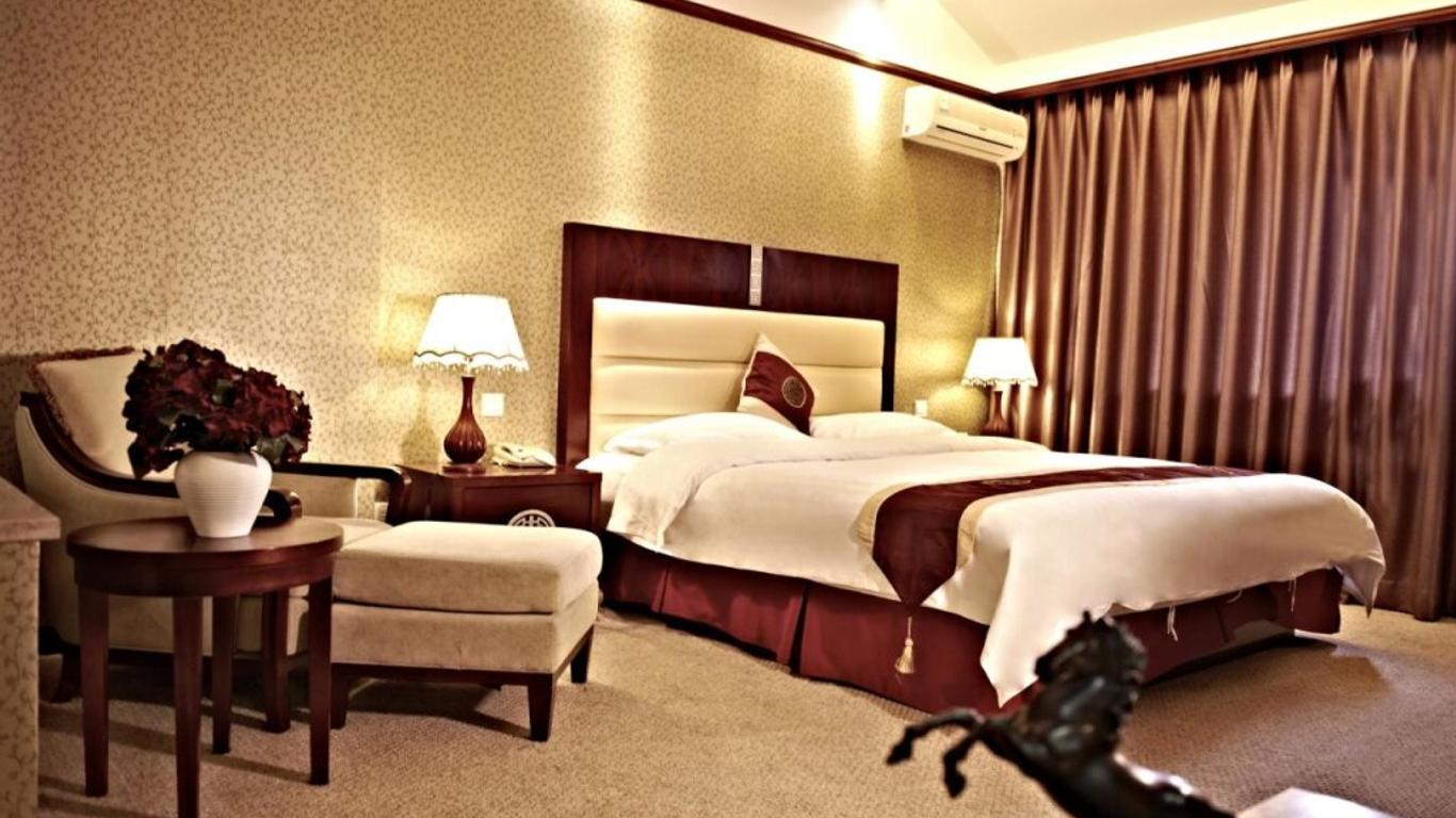 Lijiang Huama Hotel