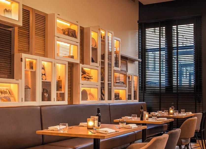 Restaurant Photo