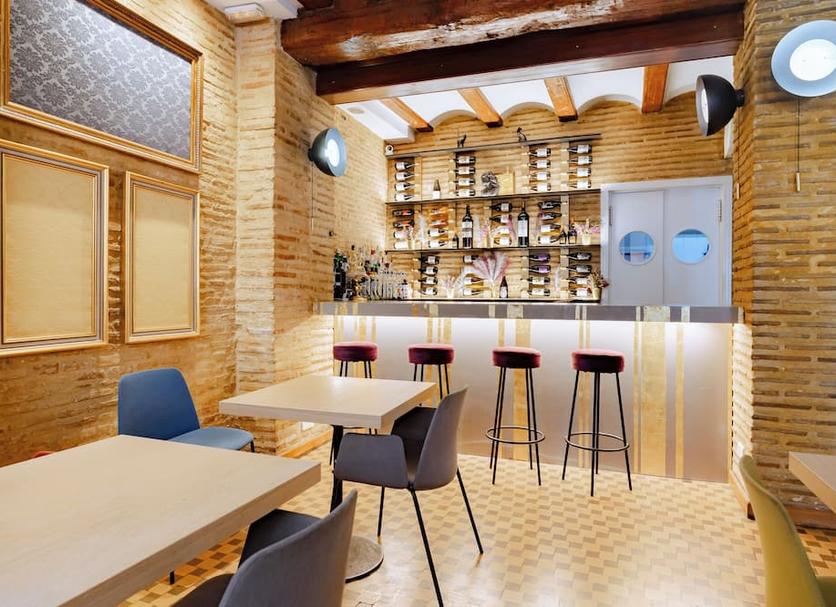 Bar Photo