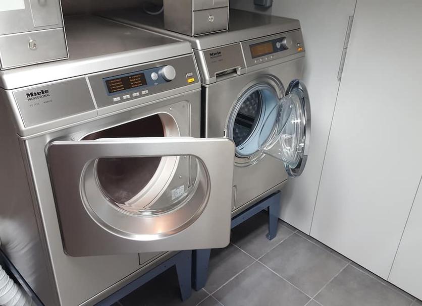 Laundry facility Photo