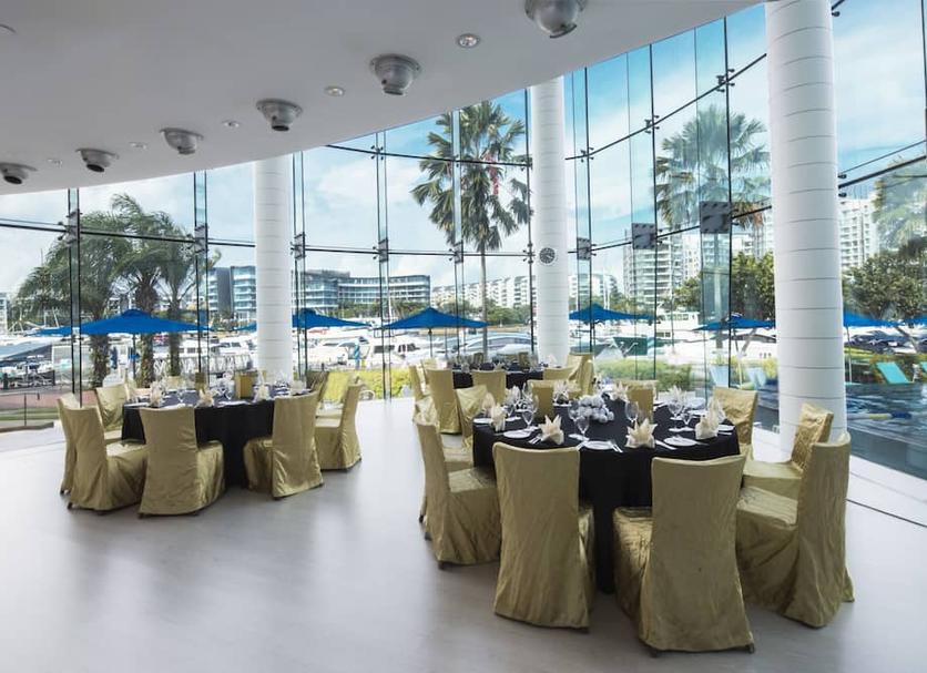 Banquet hall Photo
