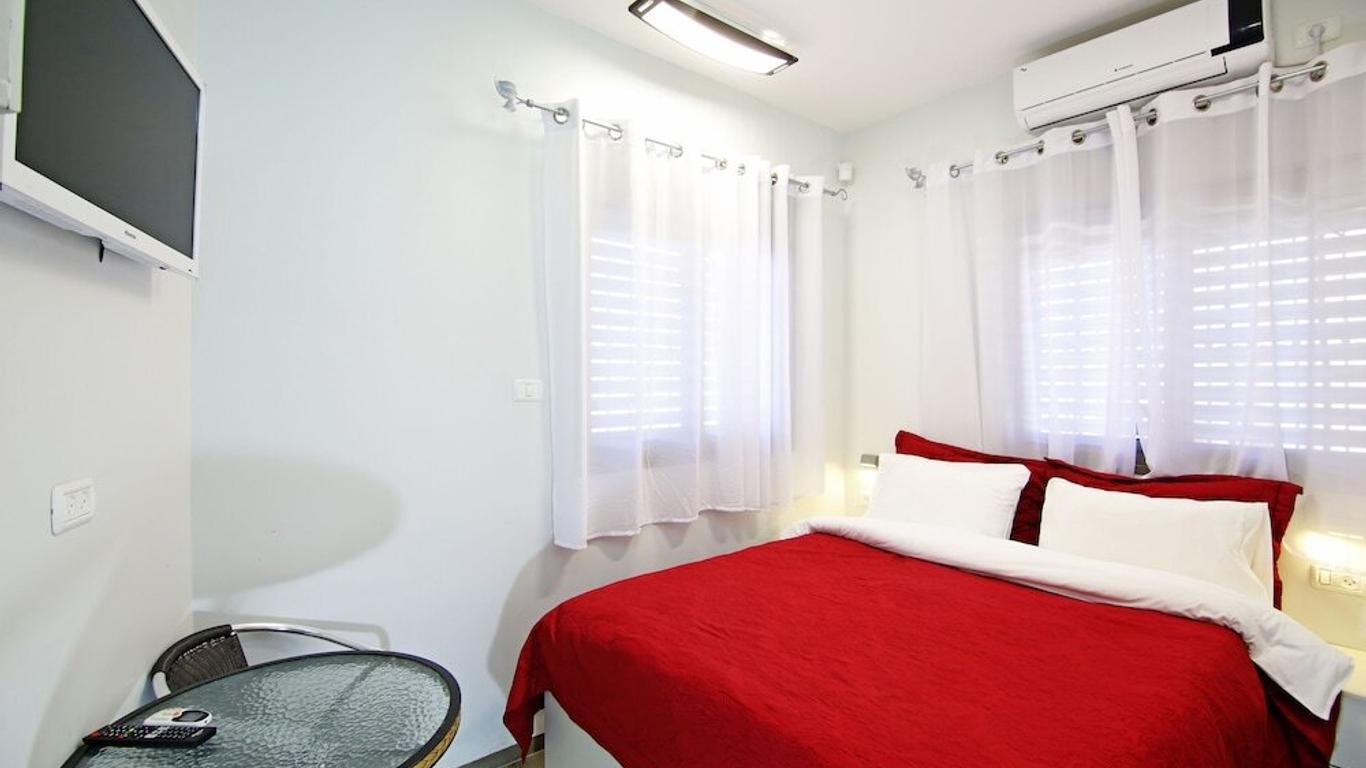 Sea Plaza Hotel