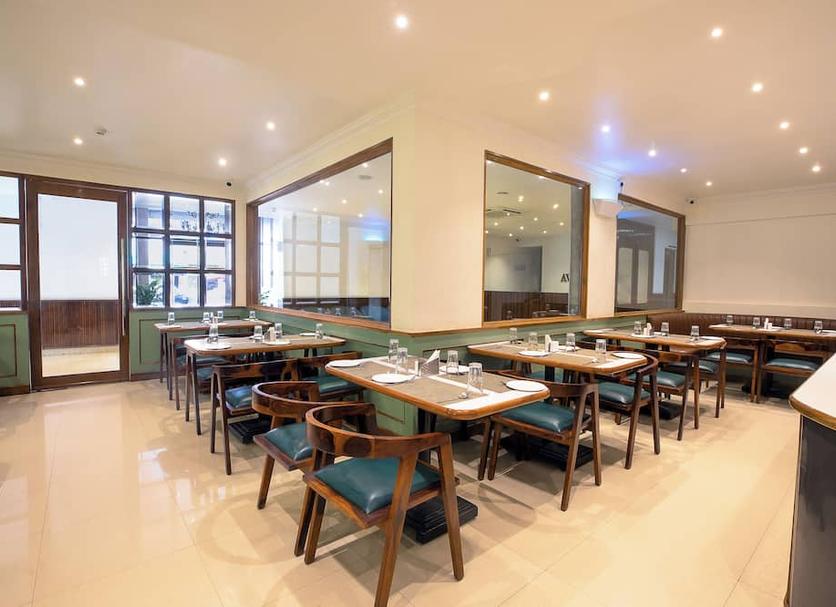 Restaurant Photo