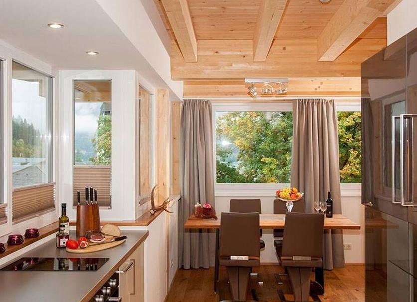 Dining room Photo