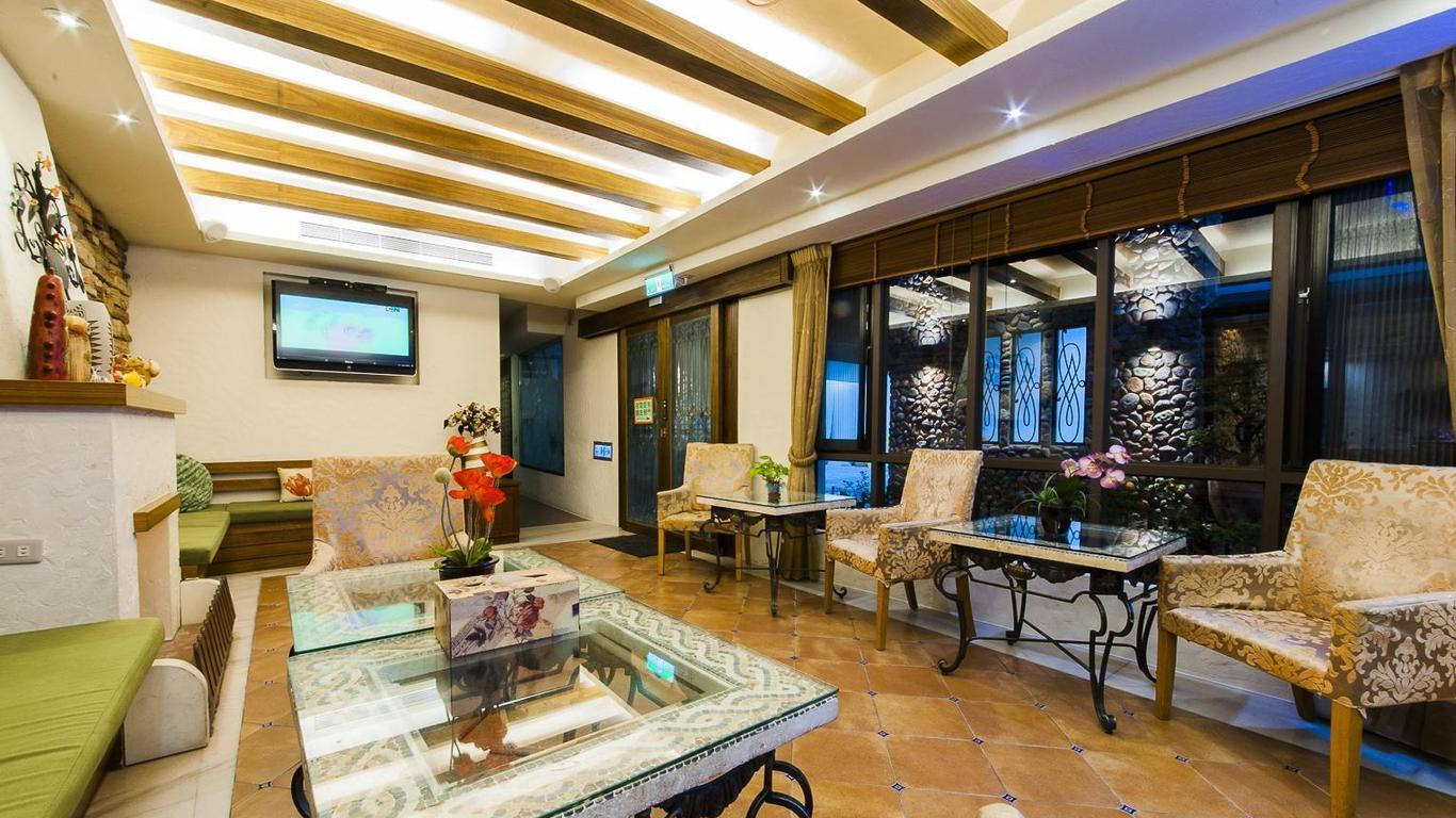 Meifon Hostel