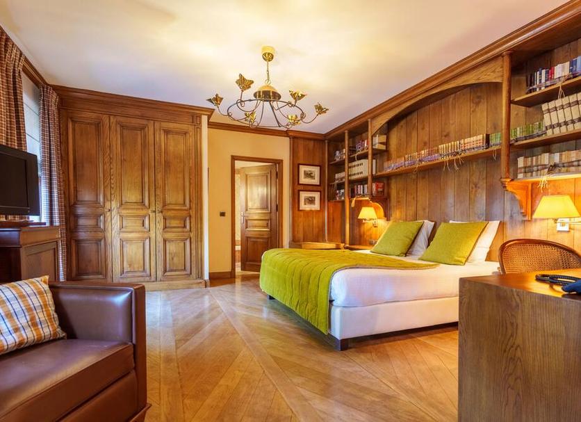 Bedroom Photo
