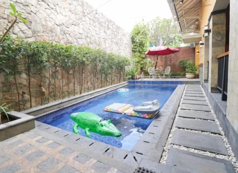 Pool Photo