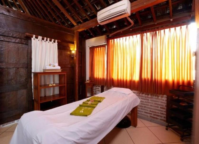 Spa Photo
