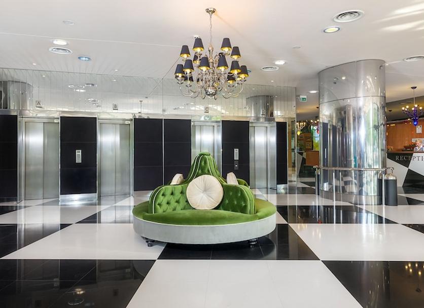 Lobby Photo