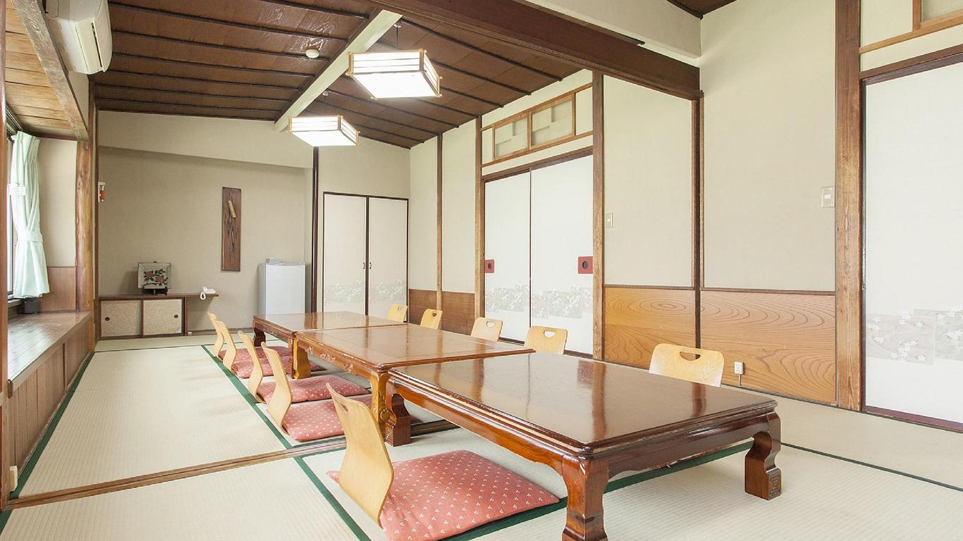 Omiya Ryokan