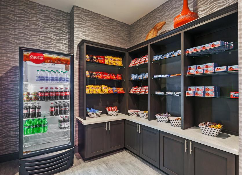 Shop Photo