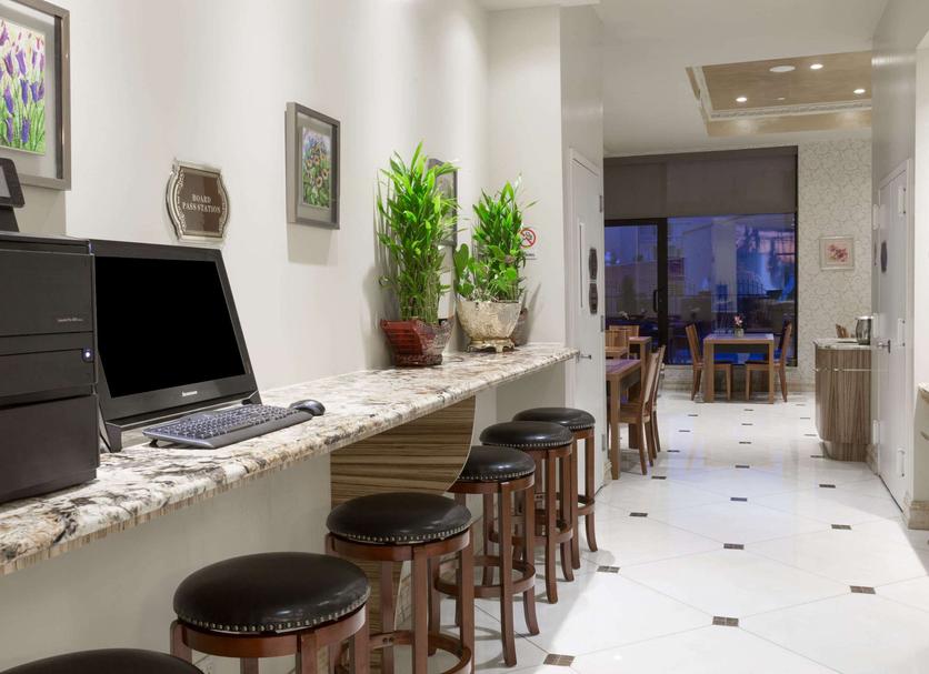Business centre Photo
