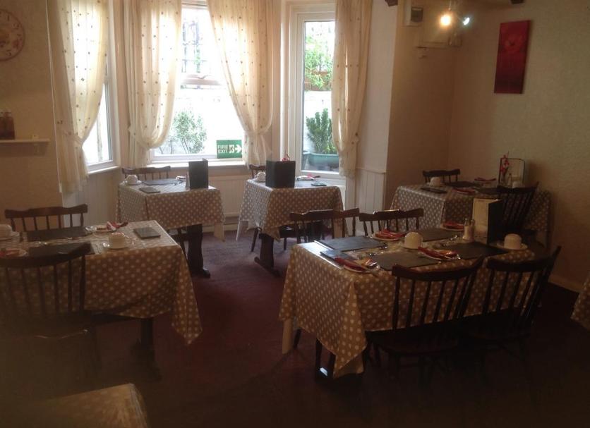 Dining room Photo