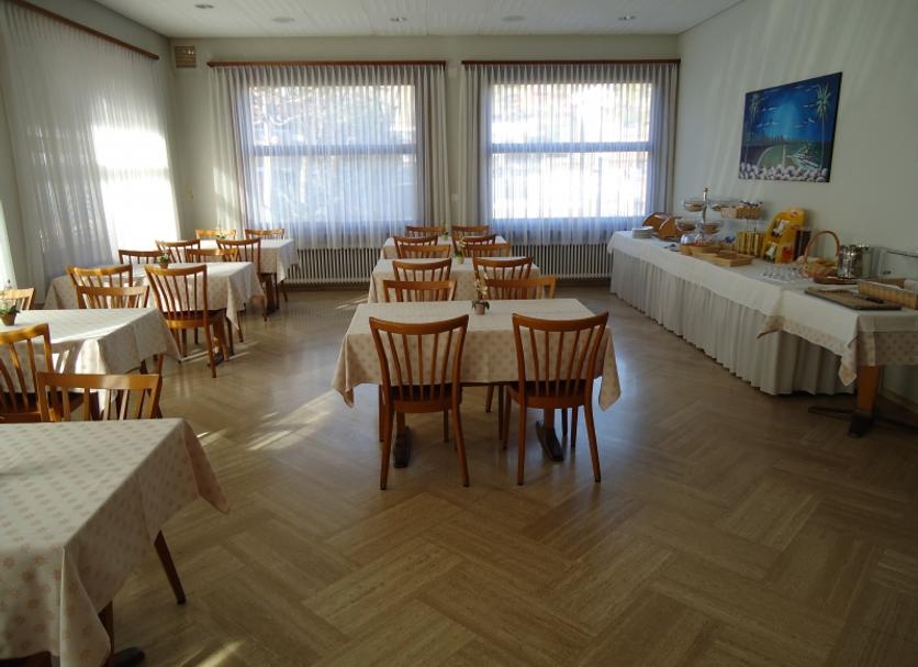Dining room Photo