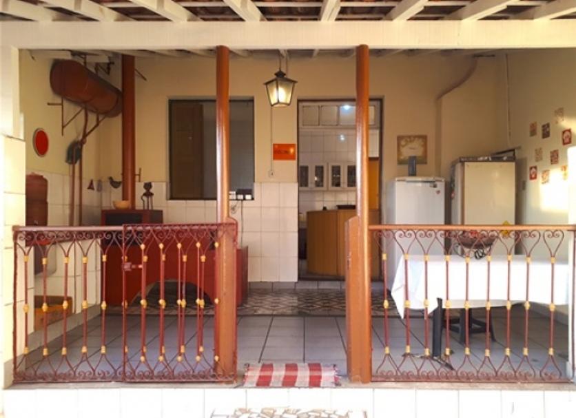 Kitchen Photo
