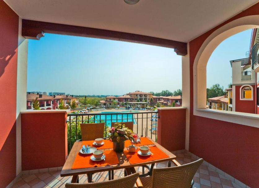 Balcony Photo