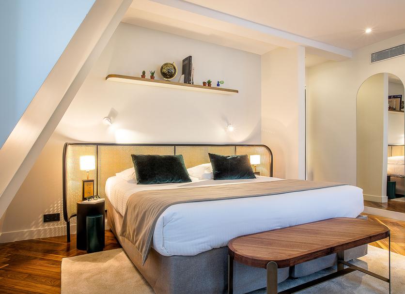 Bedroom Photo