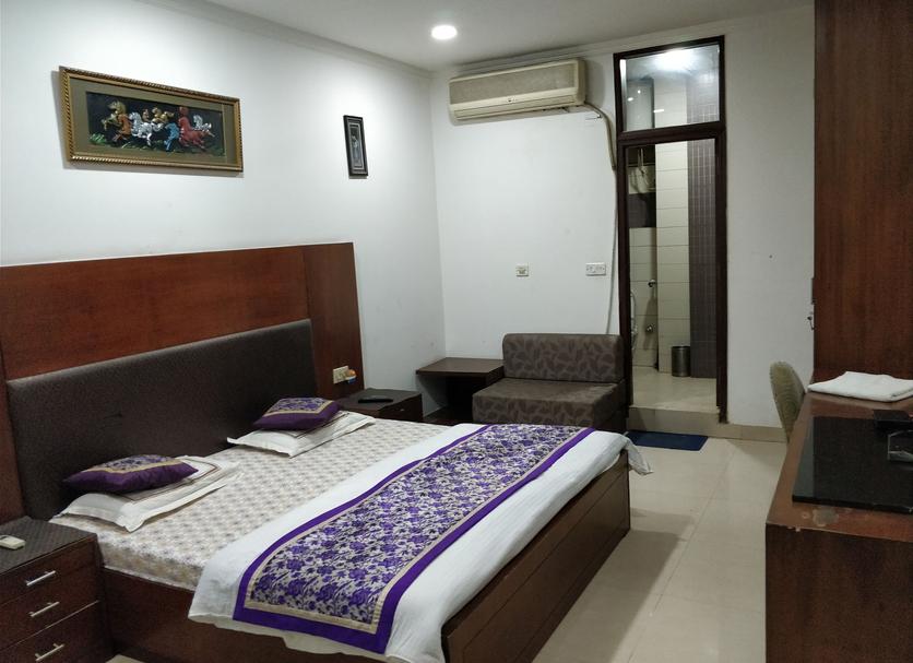 Bedroom Photo