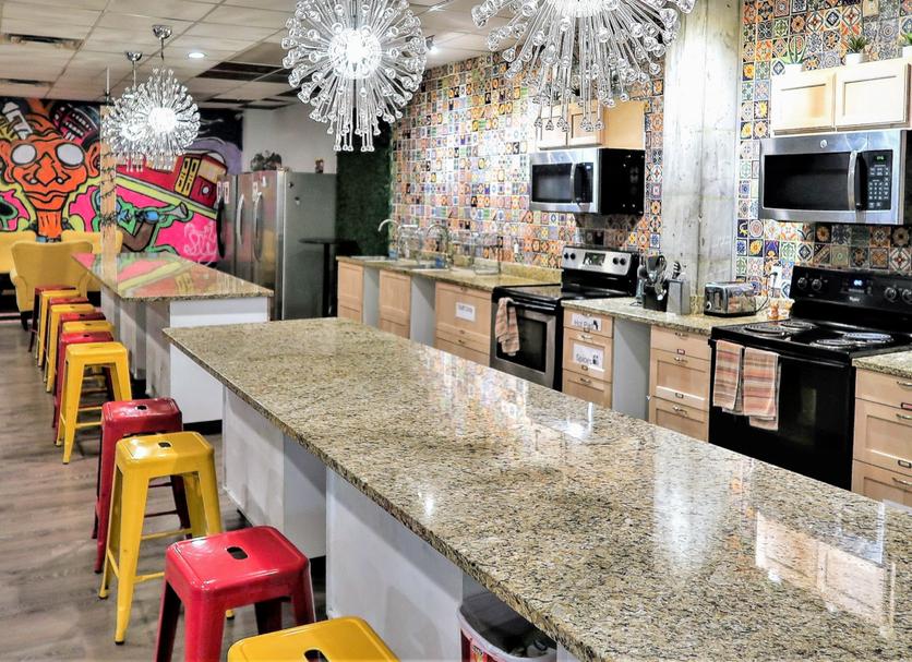 Kitchen Photo